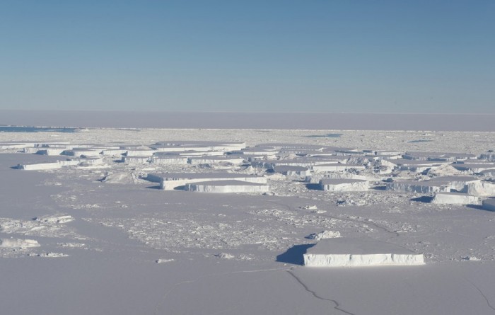 nasa-iceberg-3.jpg