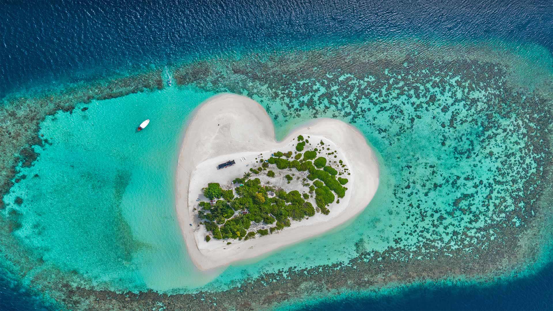 MaldivesHeart_ZH-CN0032539727_1920x1080.jpg