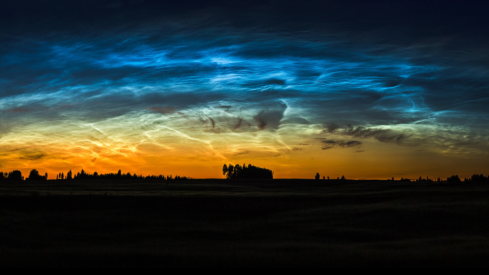 NoctilucentClouds_ZH-CN4816301354_1920x1080.jpg